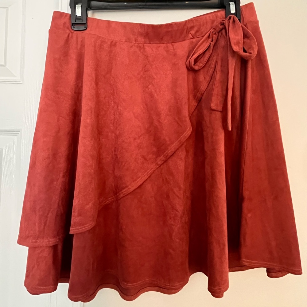 Flowy skirt